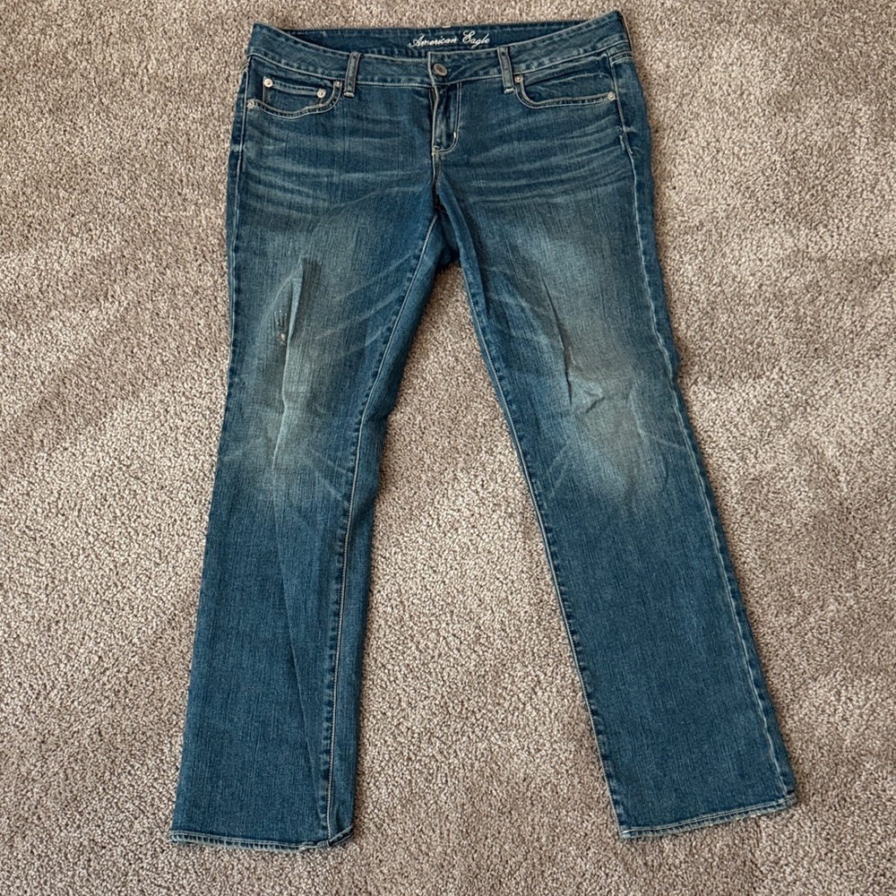 Women’s American Eagle Straight Jeans